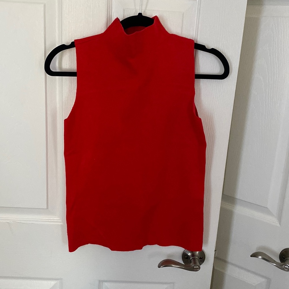 Nine West Sleeveless knit Top